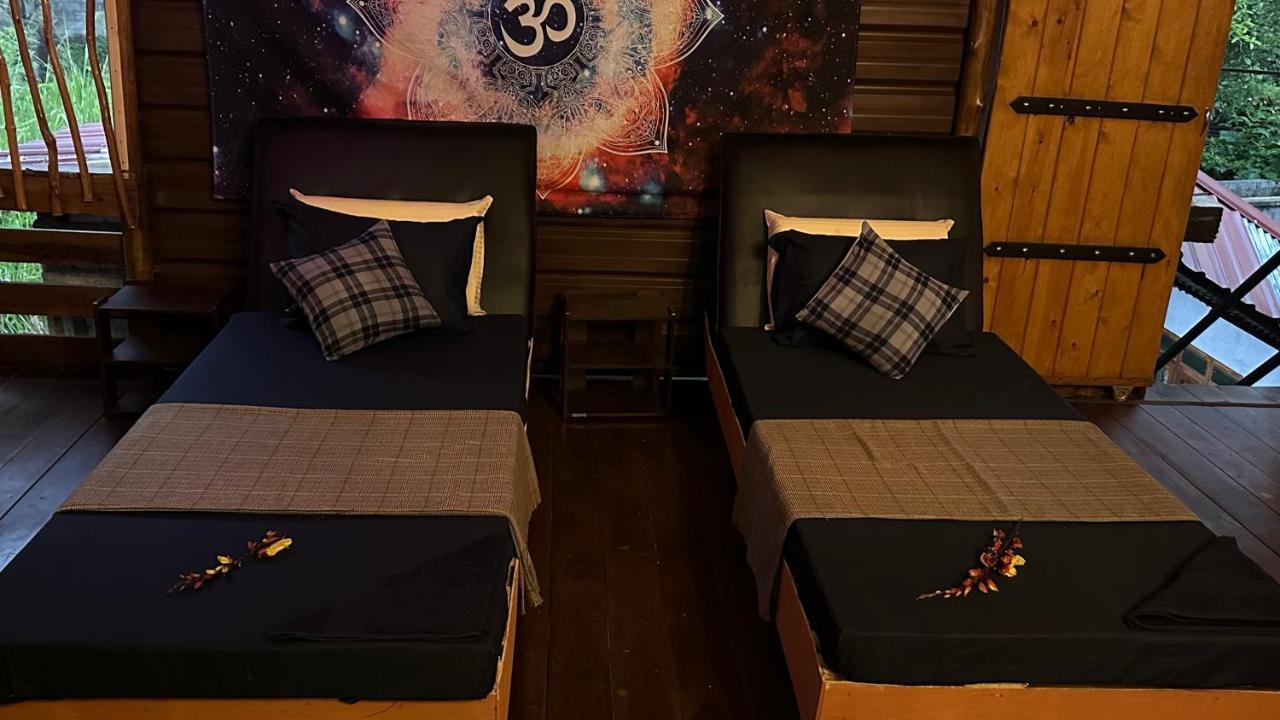 A Lounge Hostel And Cafe Ella Zewnętrze zdjęcie