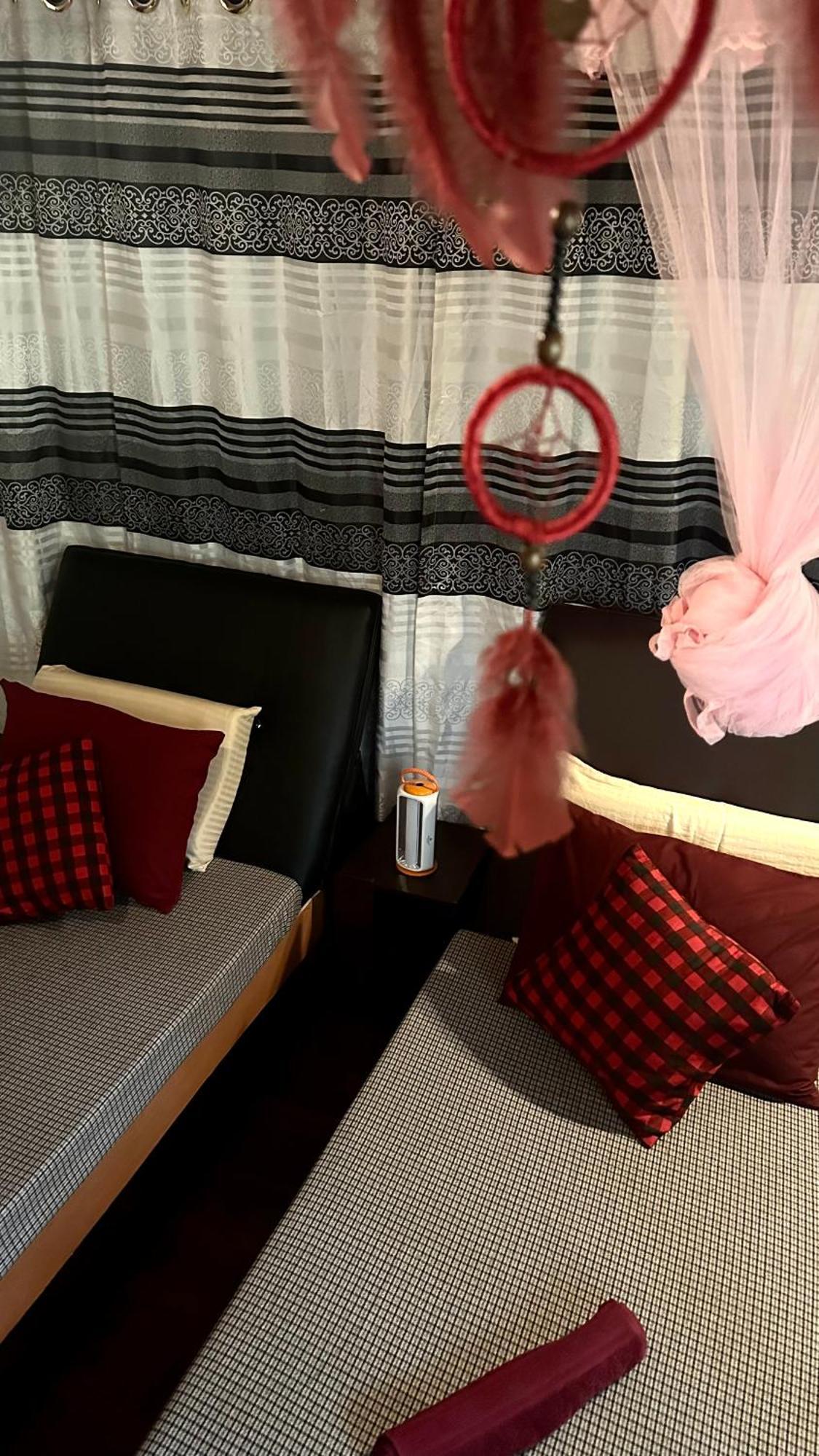 A Lounge Hostel And Cafe Ella Zewnętrze zdjęcie